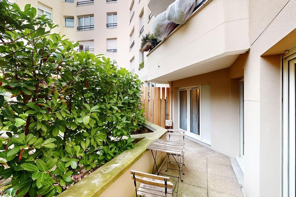 8 Personnes - 4 Rooms - 2 Salle De Bain - Metro 7 & 14 - Porte Italie - Private Car Park- Wifi Le Kremlin-Bicêtre Exterior foto